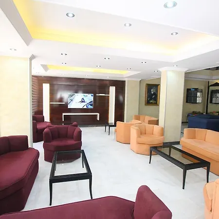 Hotel Myra