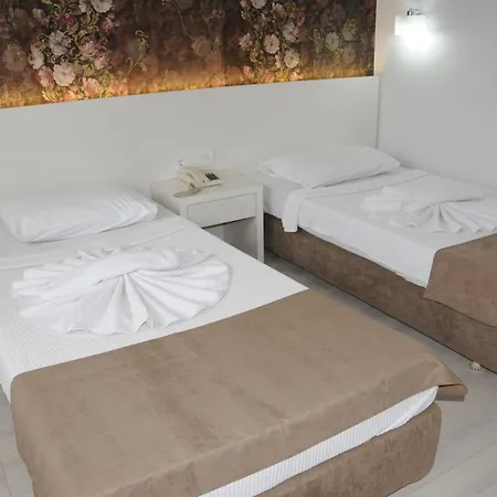 Myra 3* مرمريس