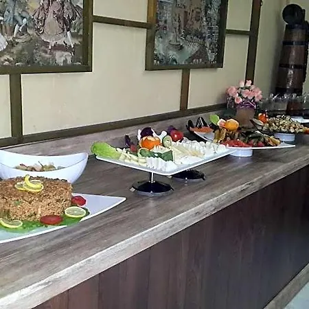 迈拉酒店 酒店 3*