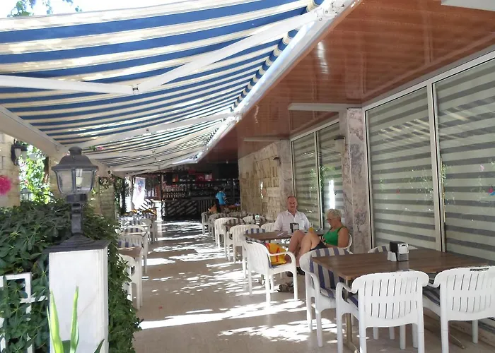 Myra Szálloda 3*