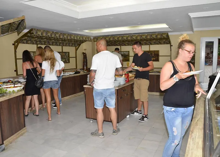 Myra Szálloda 3*